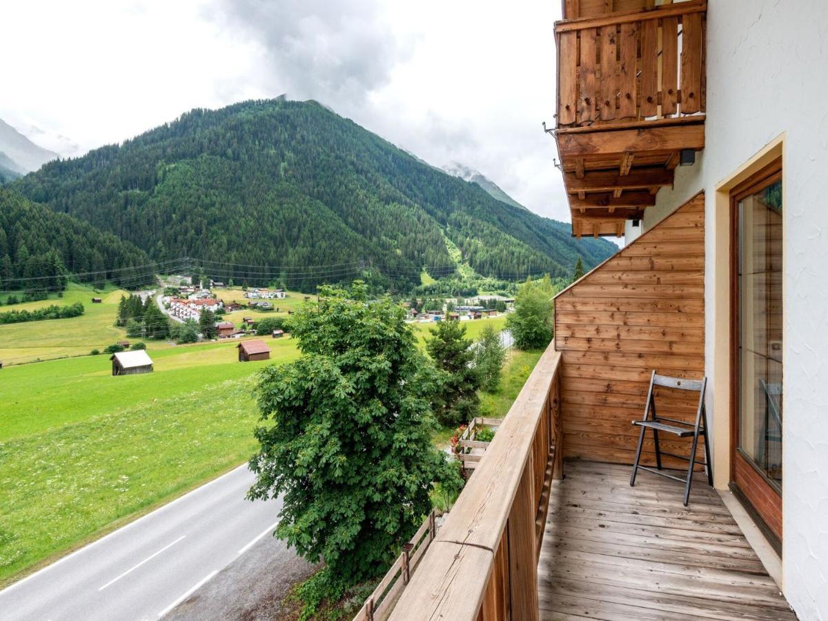 Holiday Home Near St Anton Am Arlberg With Sauna Eksteriør bilde